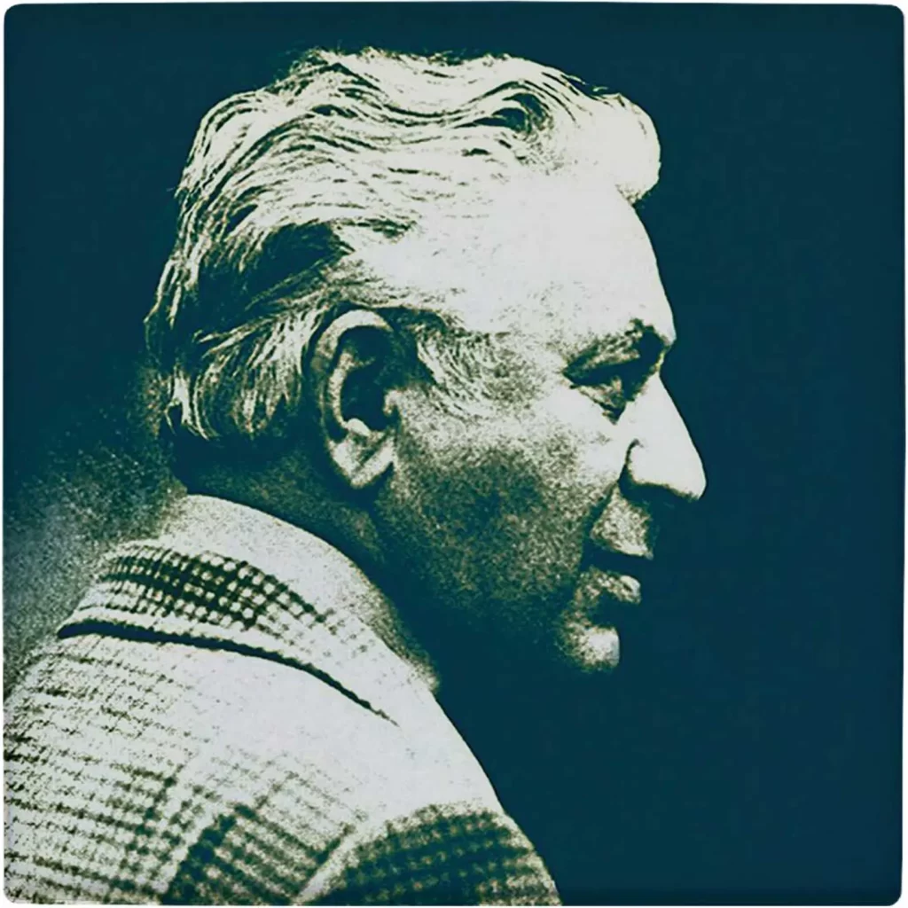 بزرگ علوی