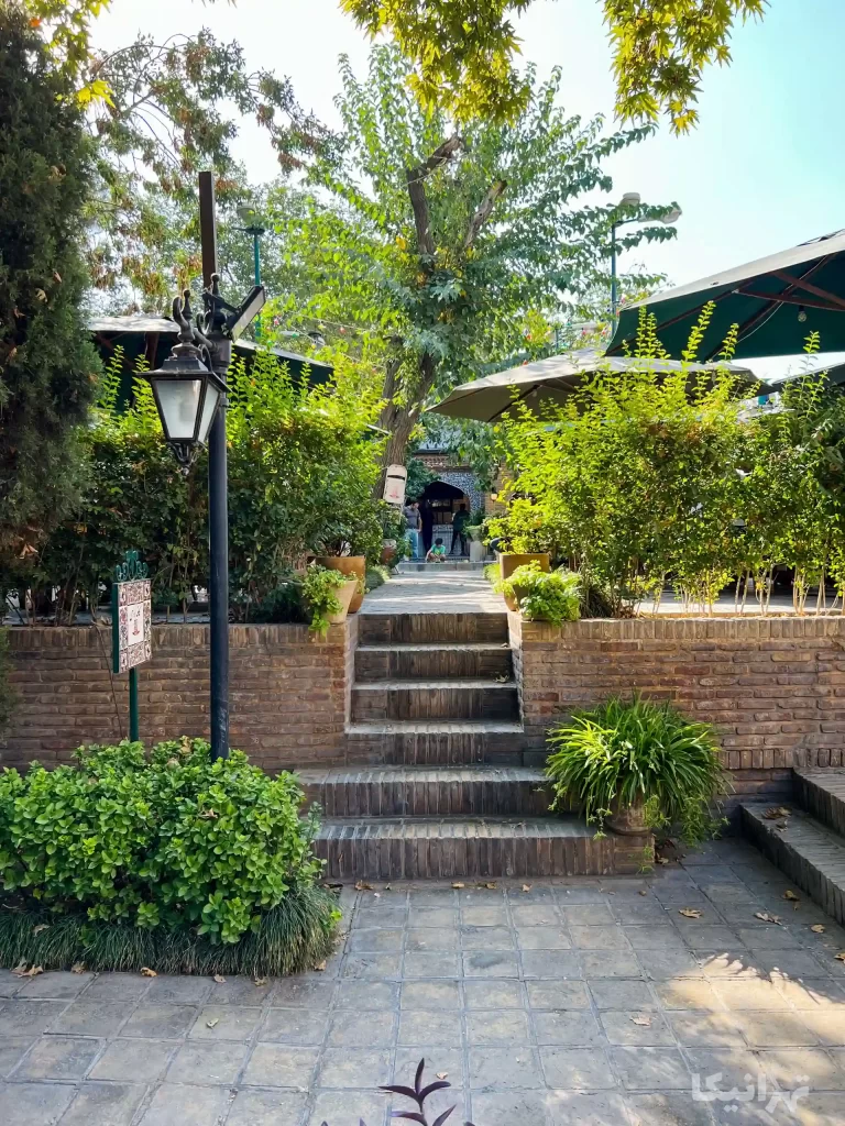 کافه رستوران روحی