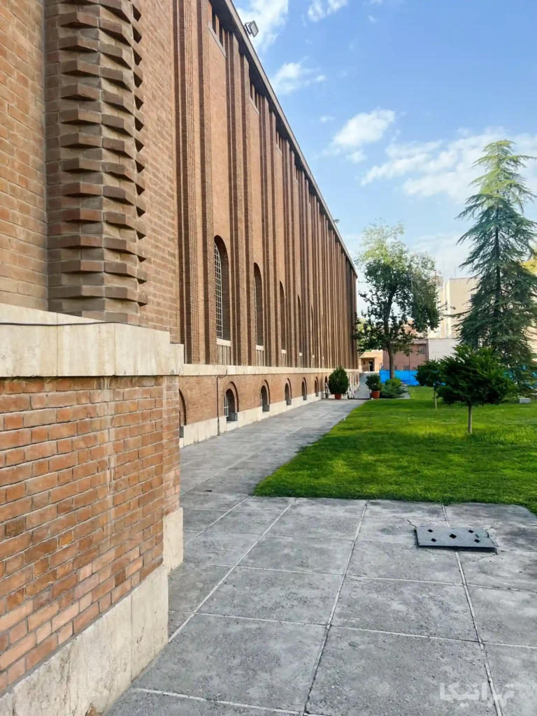 موزه ایران باستان