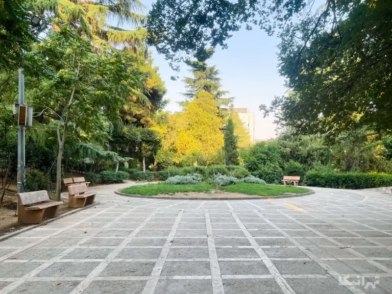 پارک نیاوران
