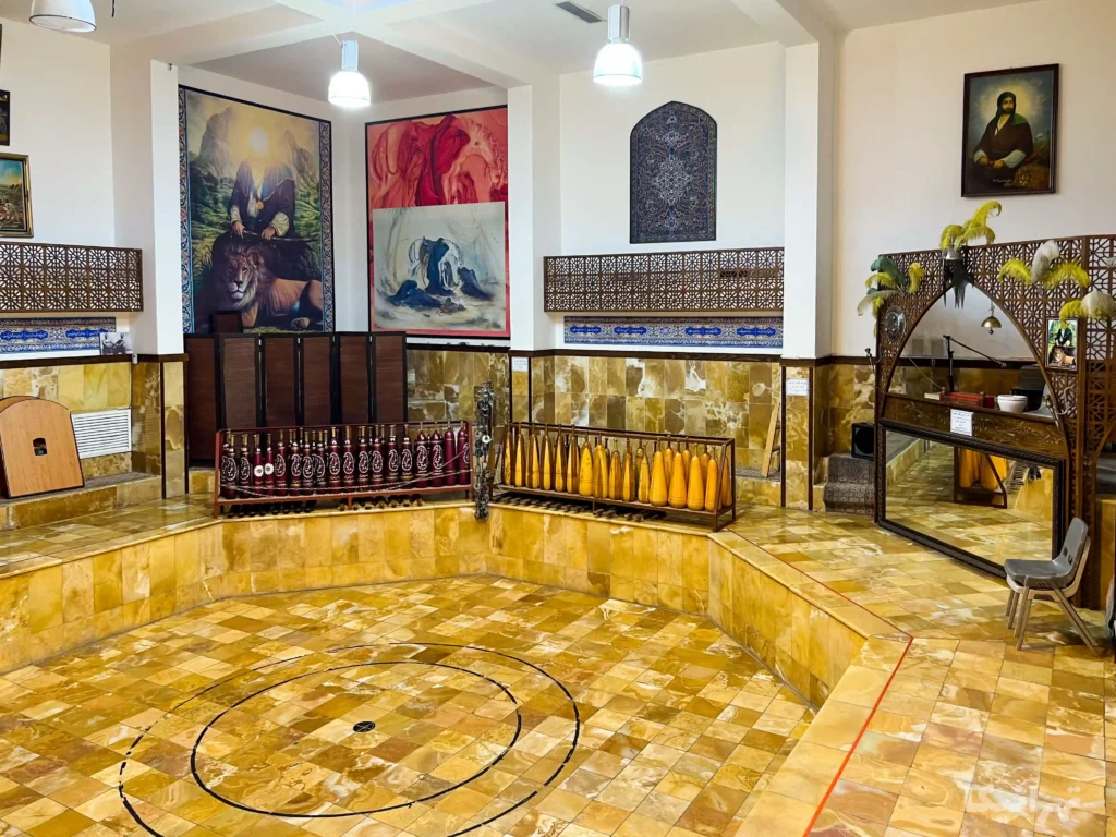 زورخانه باغ موزه قصر