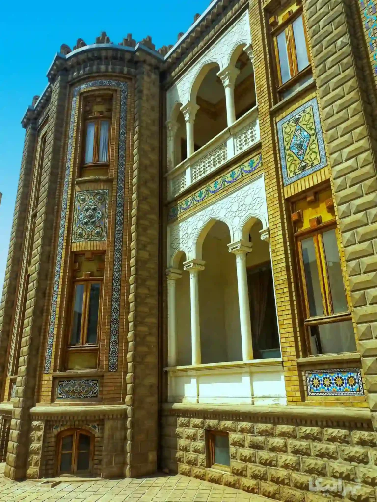 عمارت کوشک شقاقی