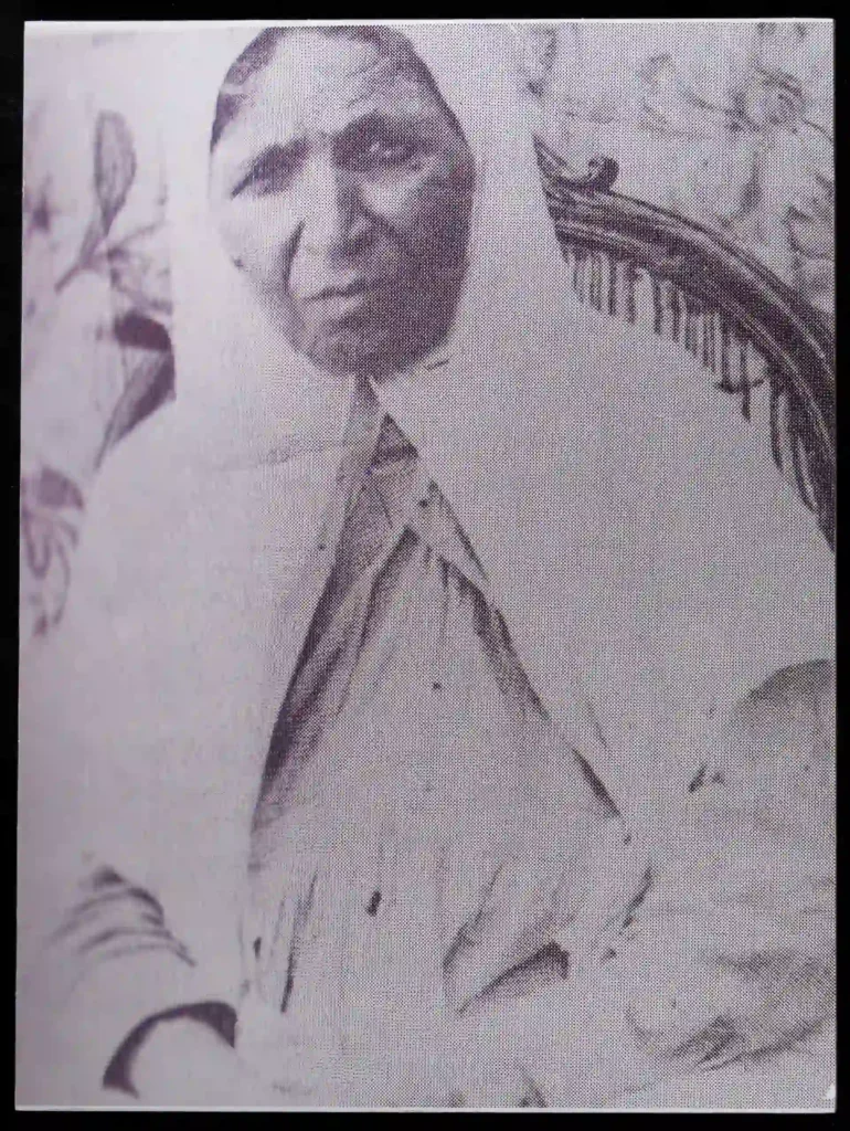 خانم سپورا همسر عزرا یعقوب