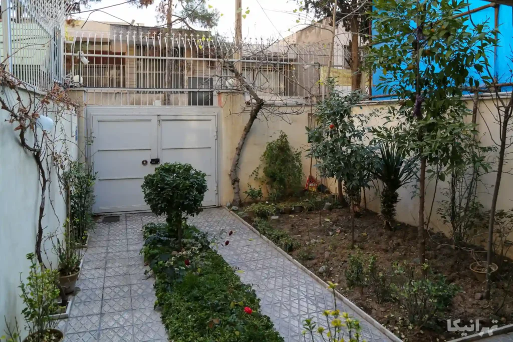 موزه اخوان ثالث