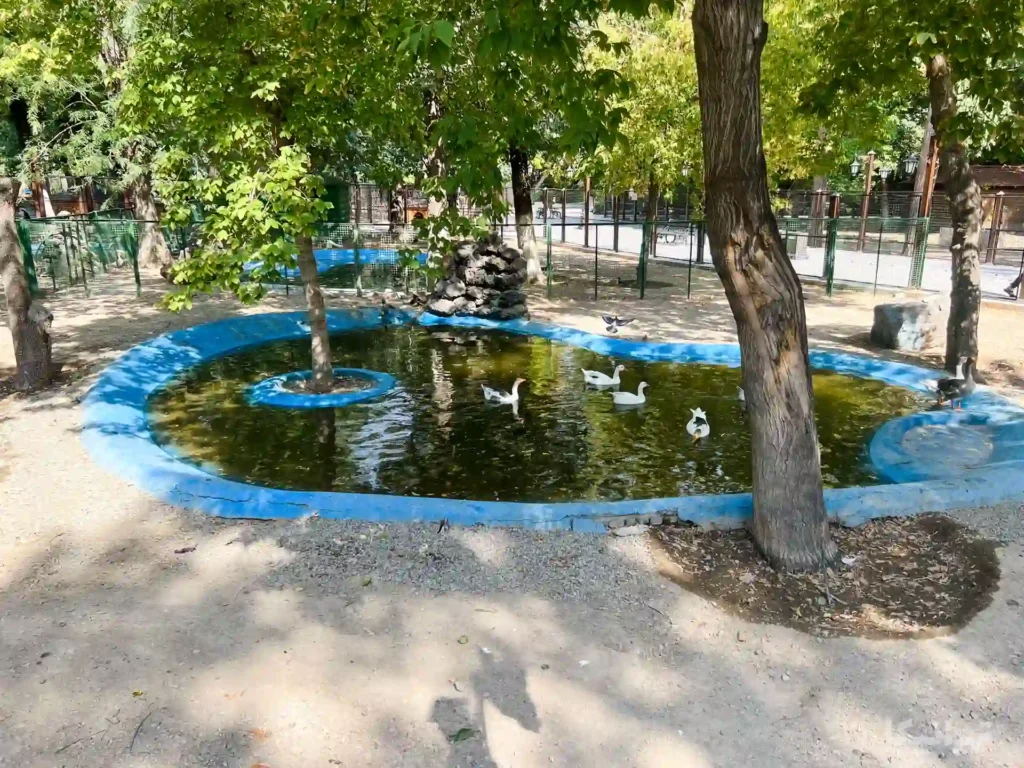 باغ پرندگان پارک شهر