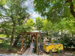 کافه جریان باغ موزه هنر ایرانی