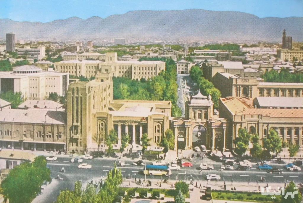 نمای باغ ملی، سردر باغ ملی و ساختمان شرکت سهامی نفت ایران و انگلیس