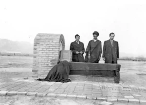 مقبره شهید مدرس در کاشمر