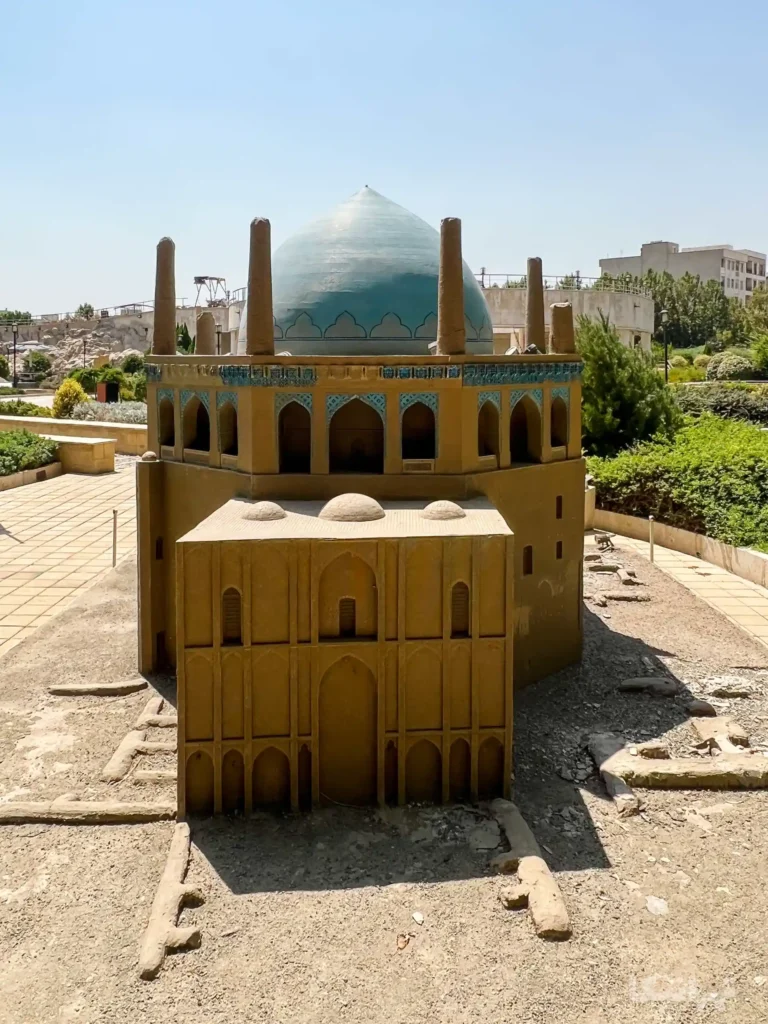 باغ موزه مینیاتور گنبد سلطانیه باغ موزه مینیاتور گنبد سلطانیه