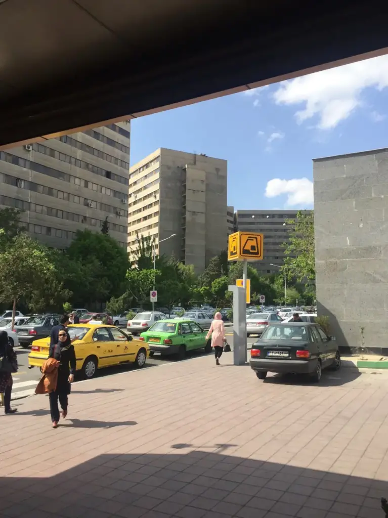 ایستگاه متروی اکباتان