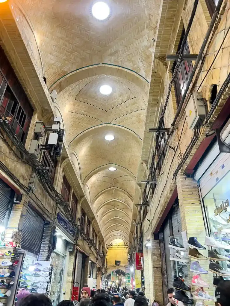 سقف بازار چهارسوق بزرگ